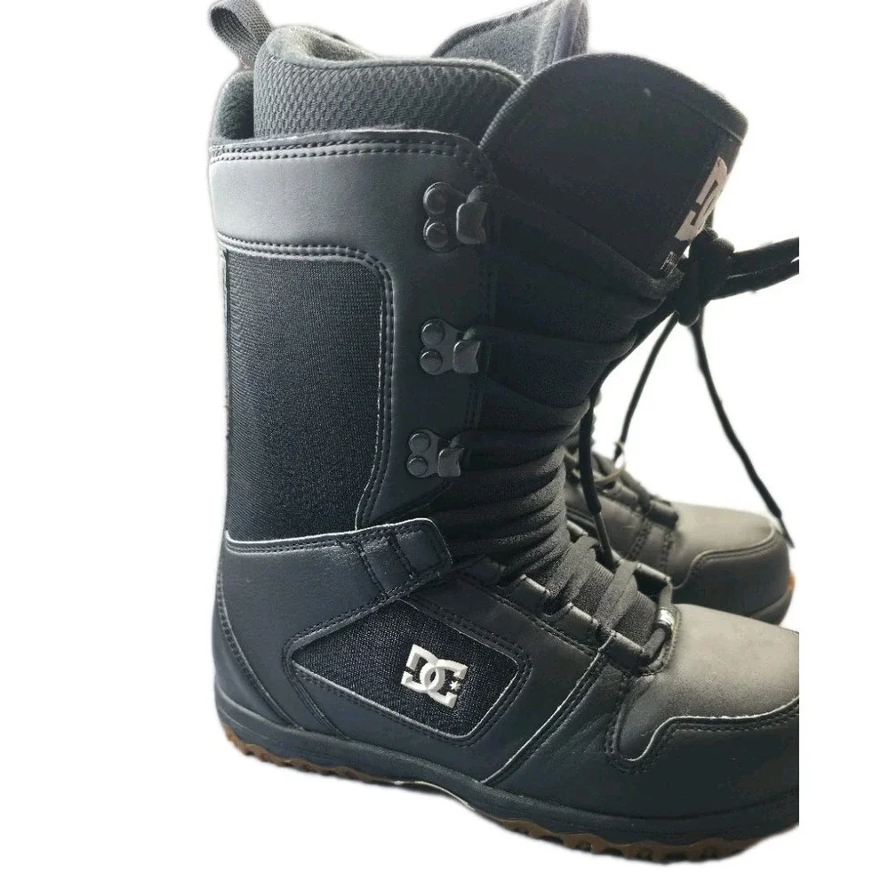 DC Phase Womens Snowboard Boots Model#302802 - Size 9W  (2011 Model)